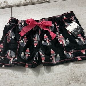 Kensie Women's Black and Pink Patterned flannel sleeping shorts ..size M